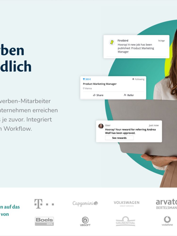 Eine Firstbird-Website mit einer Frau, die einen Laptop hält.